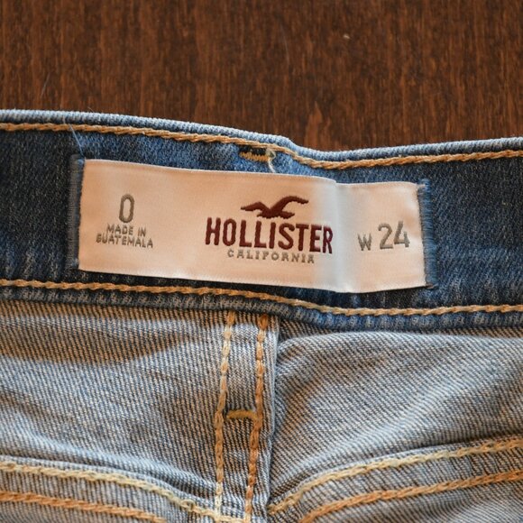 Hollister Women's Distressed Jean Shorts Size w24 - Picture 3 of 6